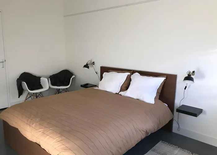 Bij Zelle * 가드렌